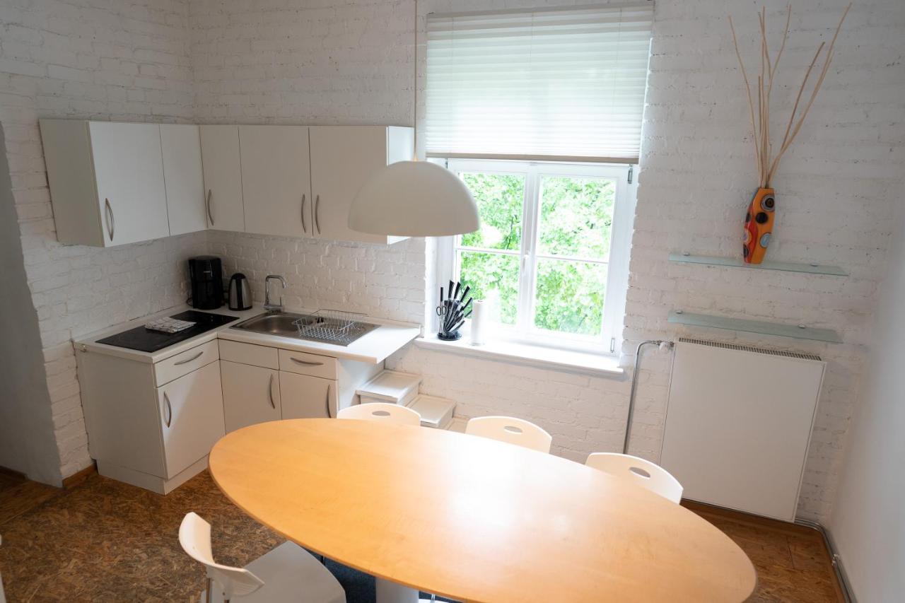 Am Kunstturm Apartment *